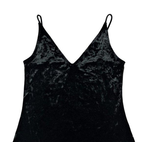 (Up To 50% Off SALE)  H&M Velvot Bodysuit - Picture 3 of 3
